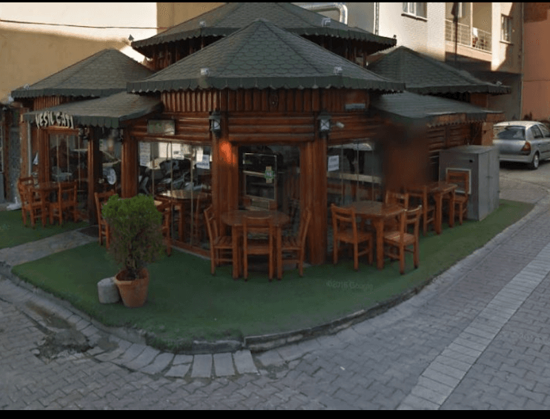 Yeşil Çatı Dürüm Evi — Döner Küçükçekmece