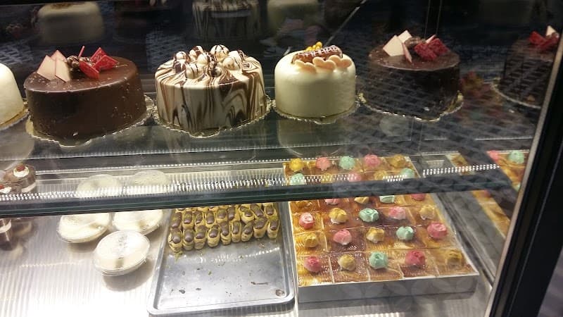 Barış Pasta & Cafe — Kafe & Kahve Küçükçekmece