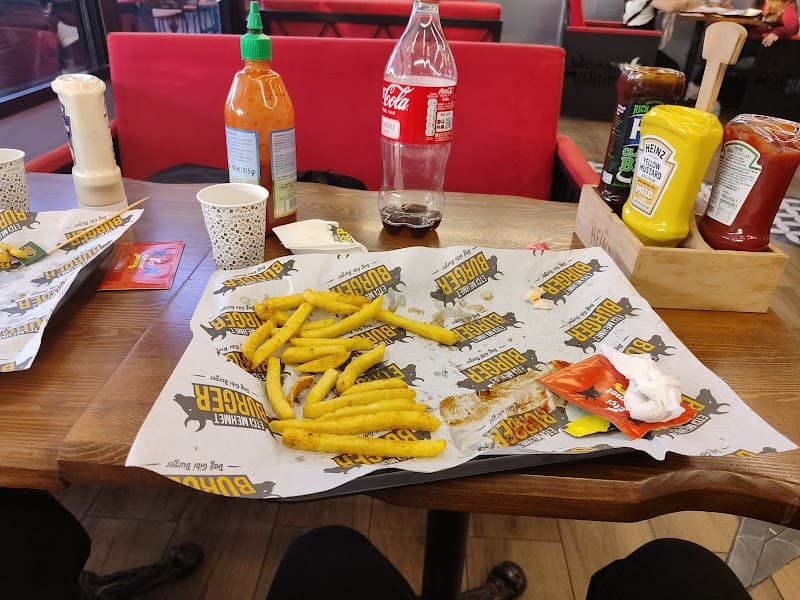 Etçi Mehmet Burger Arenapark — Burger Küçükçekmece