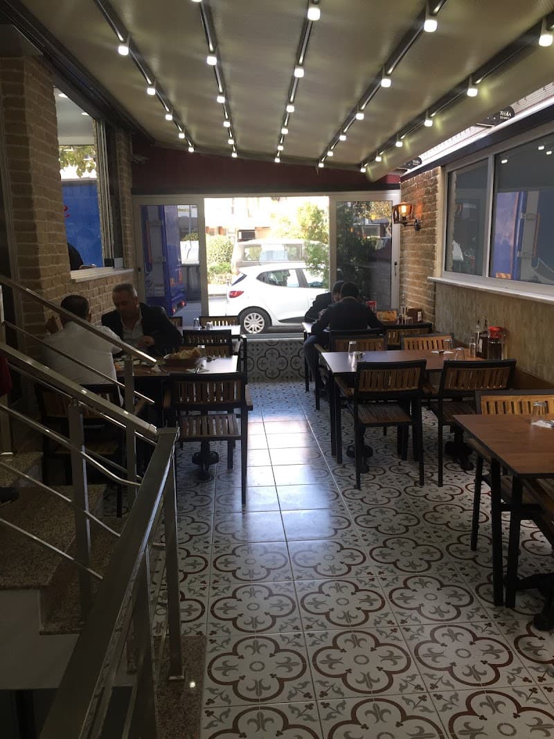 Sultan Lokantası — Ev Yemeği Küçükçekmece