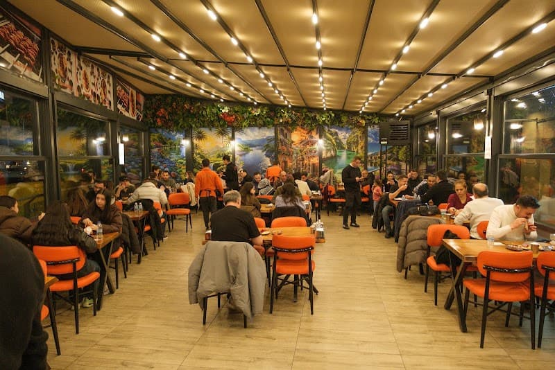 Halis Dürüm Metropark Sefaköy — Döner Küçükçekmece