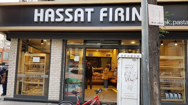 Hassat Fırın — Tatlı & Pastane Küçükçekmece