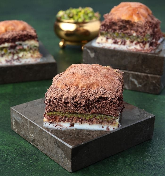 Soğuk Baklava — Çiğ Köfte