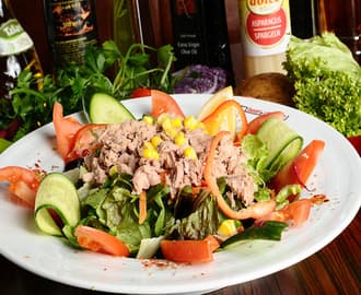 Ton Balıklı Salata — Burger