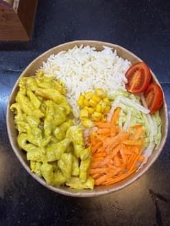 Köri Soslu Bowl — Burger